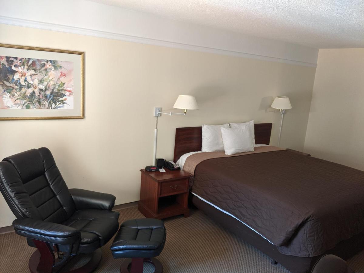 Western Inn And Suites Enid Экстерьер фото